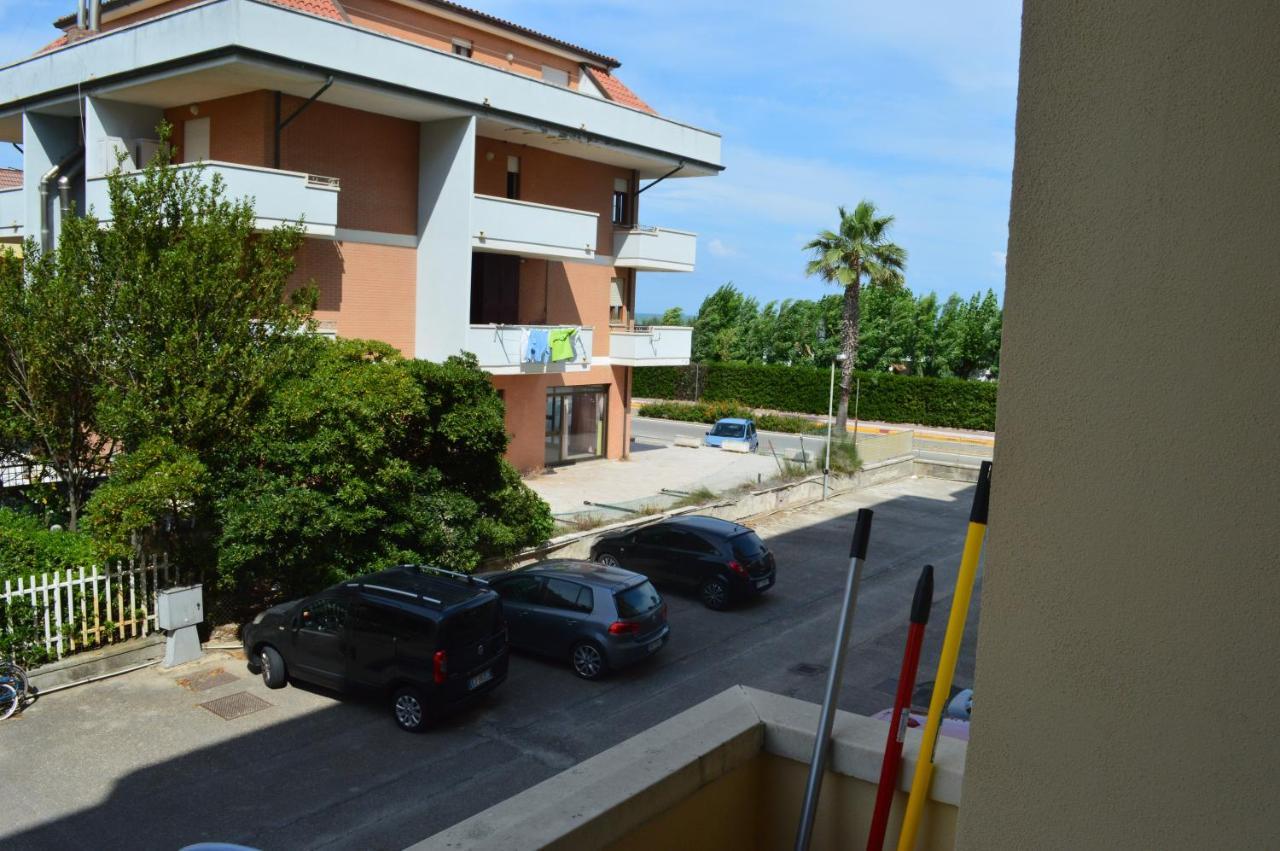 Ad Un Passo Dal Mare Διαμέρισμα Porto SantʼElpidio Εξωτερικό φωτογραφία